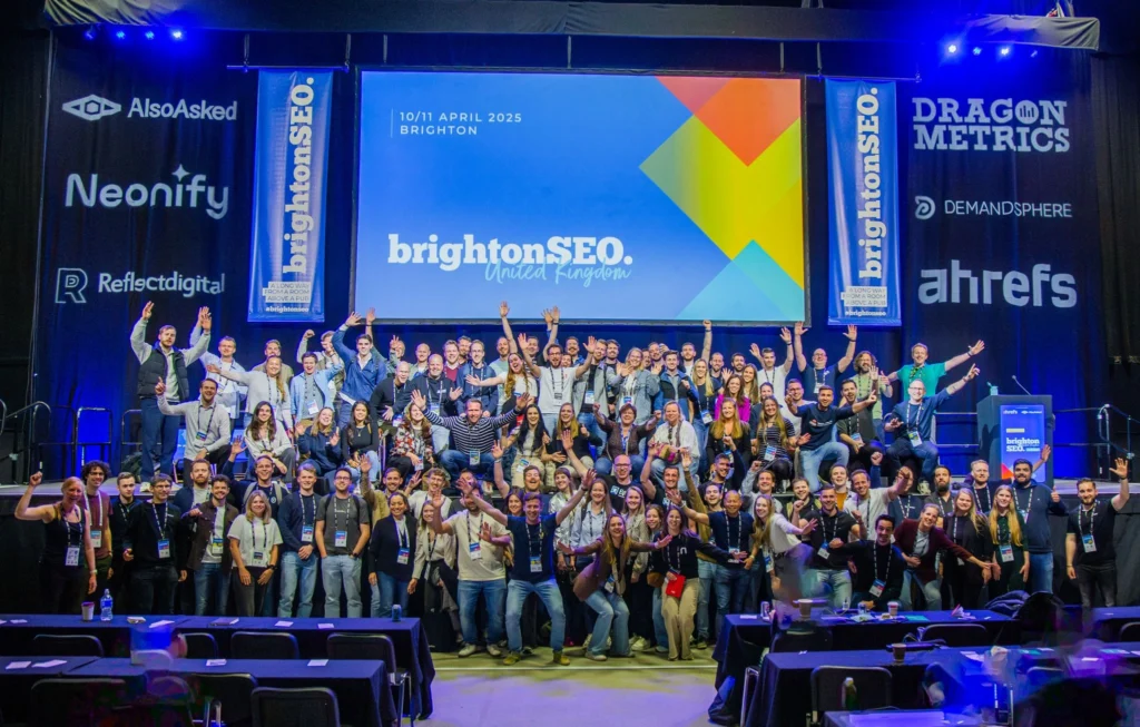 brightonSEO staff and attendees